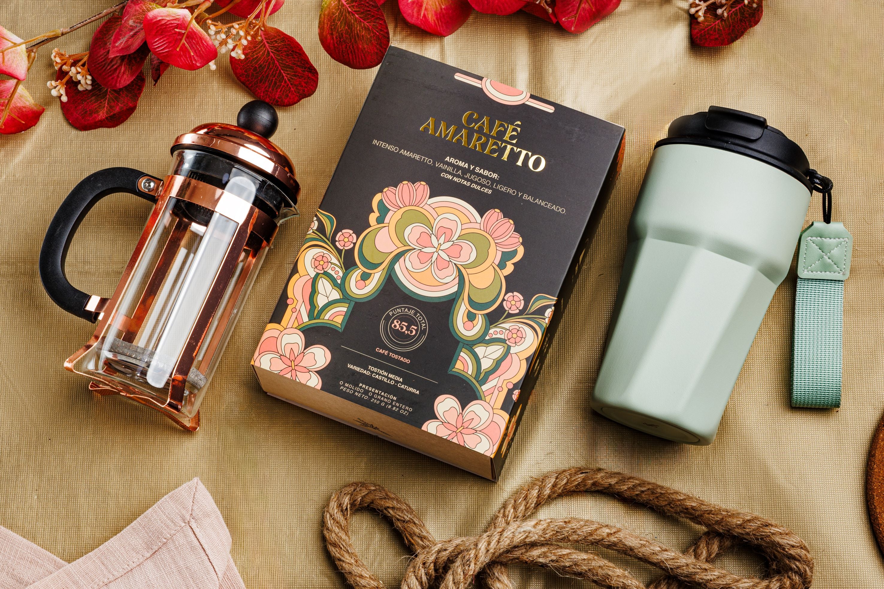 Amaretto kit + press + mug